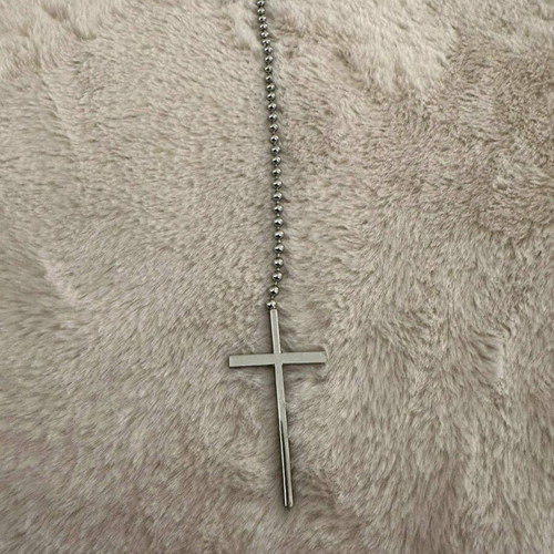 Silver necklace with cross like new, silver color