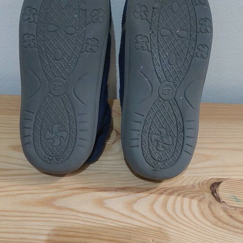 Children's slippers size 27 used, winter house slippers