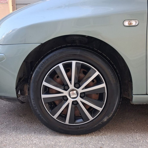 Seat Ibiza 2003 car used, petrol, manual transmission