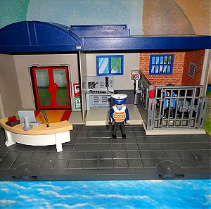Playmobil Αστυνομικό Τμήμα με φυλακή + 2 Φιγούρες