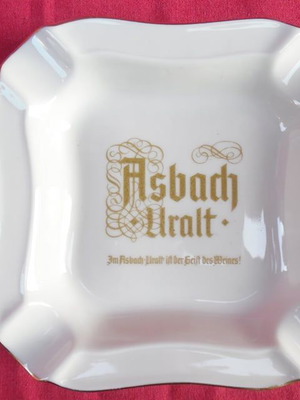 Porcelain Asbach Uralt promotional ashtray from 1970s in excellent condition