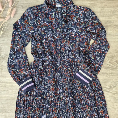 HEMA Girl's Dress 134/140 cm like new, floral print