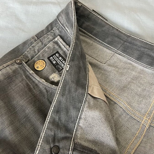 Τζιν G-Star Raw μεταχειρισμένο, μέγεθος 32, γκρι με σκισίματα