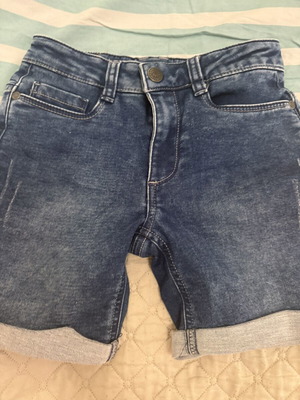 Denim bermuda shorts for kids size 6, like new, blue