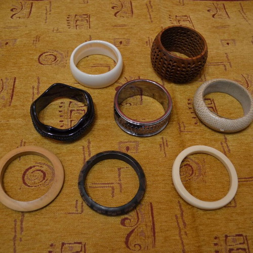 Various fixed bracelets used, multicolored, wood and plastic