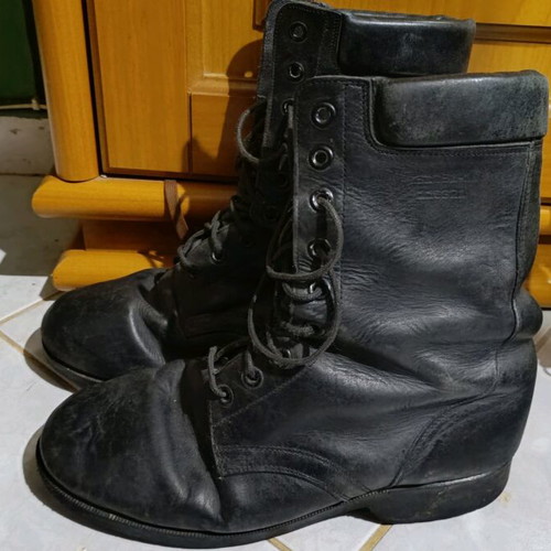 Leather army boots used, size 44, black