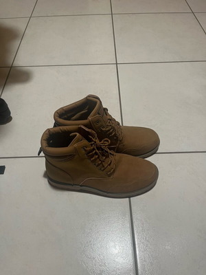 Brown boots new size 45 unused