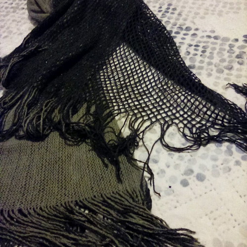 Double-sided scarf 46x170 like new, dark green