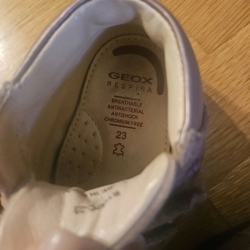 Geox kids boots used, size 23, shiny pink