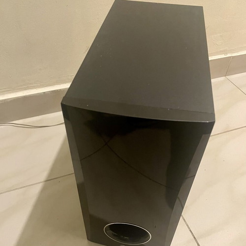 LG subwoofer 150W 8 Ω
