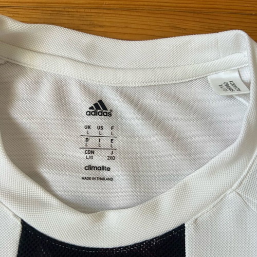 Adidas Mens Y-3 Roland Garros Tee like new, size L, white and black