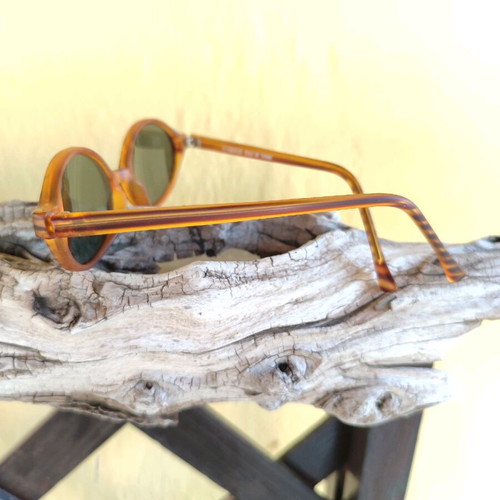 S61 90s vintage sunglasses new, matte horn frame