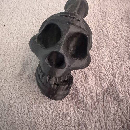 Skull Whistle new, loud sound, available in various colors