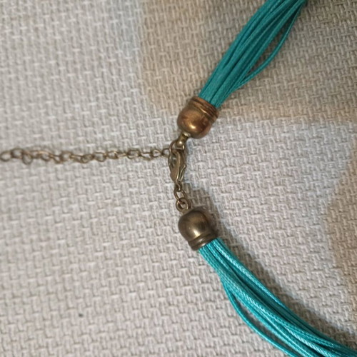 Handmade turquoise necklace like new with metal details