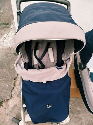 Inglesina Trilogy stroller set used with car seat and accessories