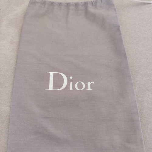 Dior dust bag like new (pouch)