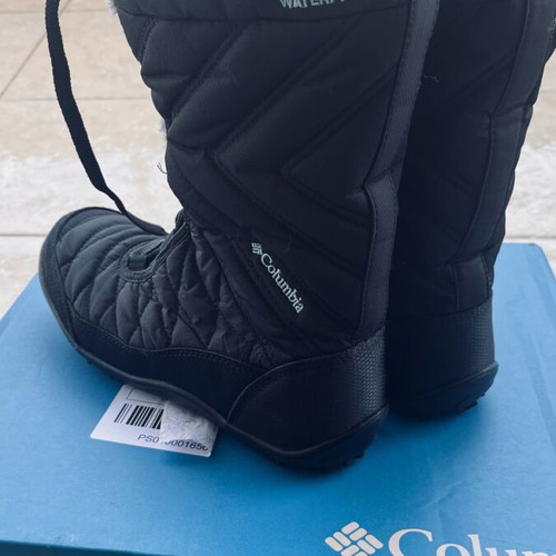Columbia Waterproof Boots No38 Youth Like New, Black