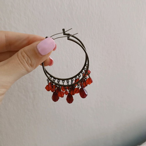 Hoop earrings with red stones like new