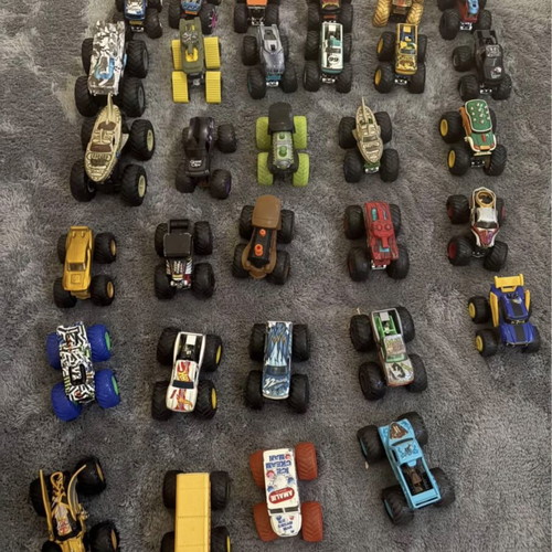 Monster truck set of 31 used