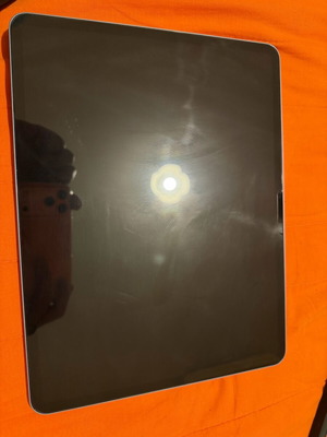 IPad Air 13” 2024 σαν καινούργιο, 8/256