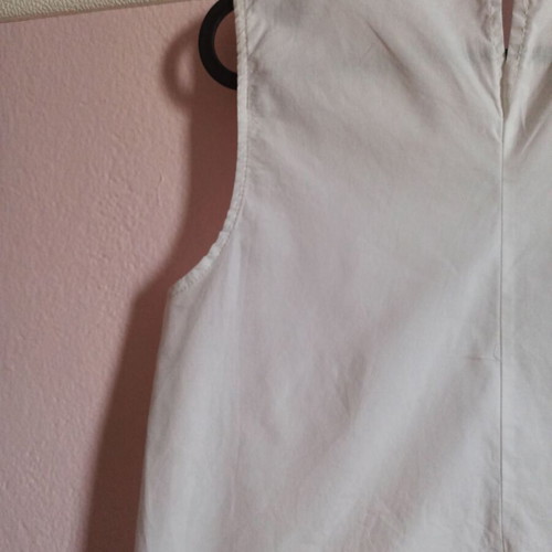 Women's white top s/m like new, 97% cotton