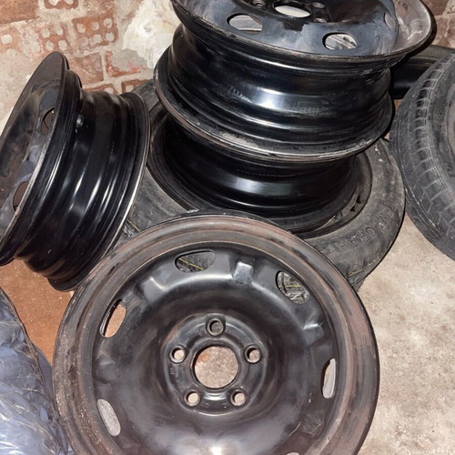 VW Polo 2018 rims used, 14 inch, 5x100 bolt pattern, straight