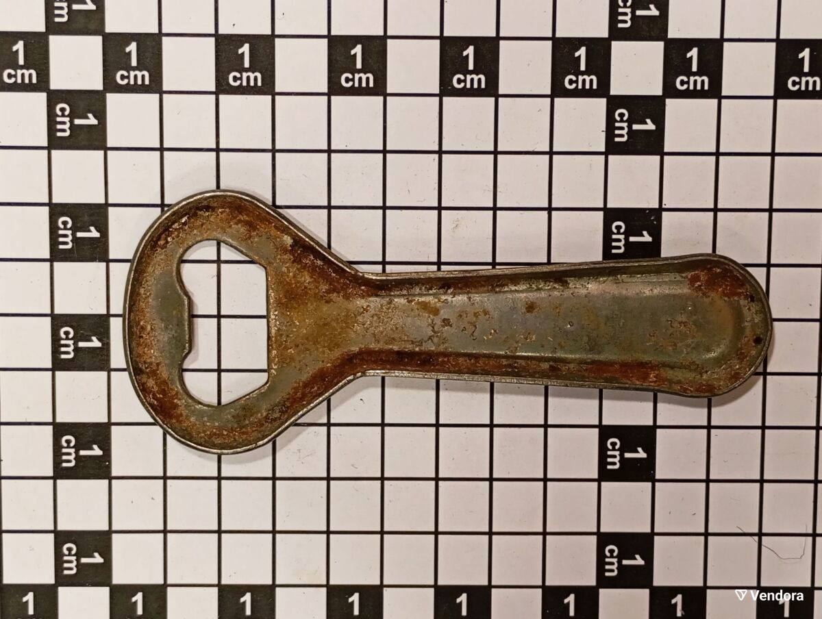 Μεταλλικό ανοιχτήρι μπύρας Red Ribbon συλλεκτικό μεταχειρισμένο Amstel