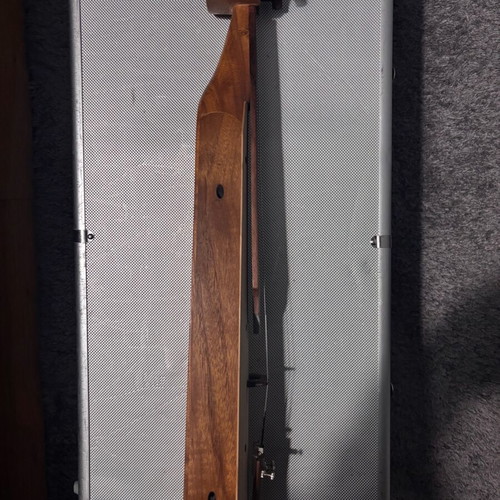 Pontian lyra zilikapano handmade like new from mulberry wood