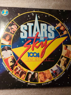Stars On Sky 100.4 FM Double LP used, 28 pop hits 80s