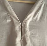 Σατέν φόρεμα H&M μπεζ σαν καινούργιο, πολύ αέρινο και πολυχρηστικό