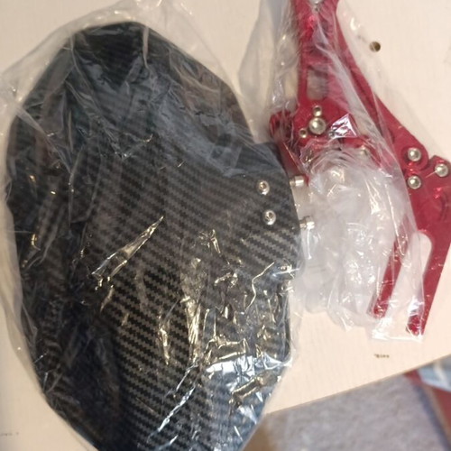 Motorcycle rear wheel mudguard new, red and black carbon style