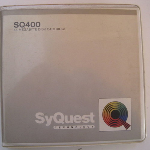 SyQuest SQ400 removable 44MB magnetic disk in excellent condition