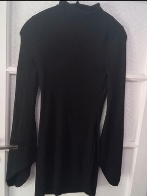 Black dress with bell sleeve, new, mini size by Disturbia