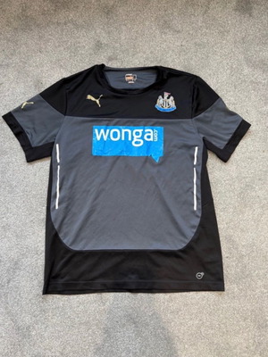Newcastle training jersey like new, size large