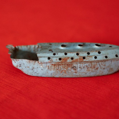Paninyriotiki Barkoula toy used, made of sheet metal