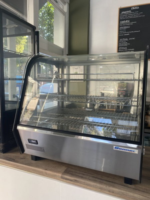 Bonner Heated Display Cabinet like new