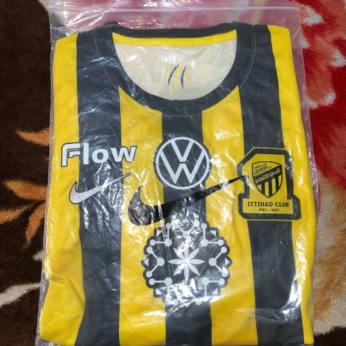 Al Ittihad 2025/2026 jersey new with Nike bag and tags