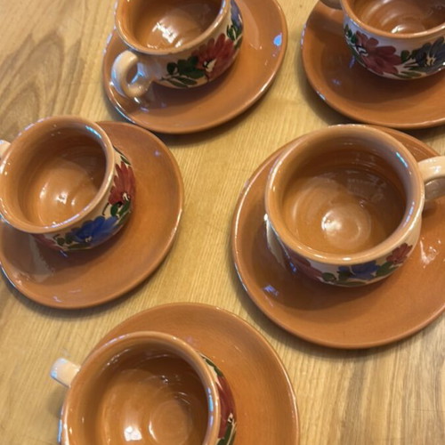 Tea cups like new, set of 6 ceramic painted with saucers