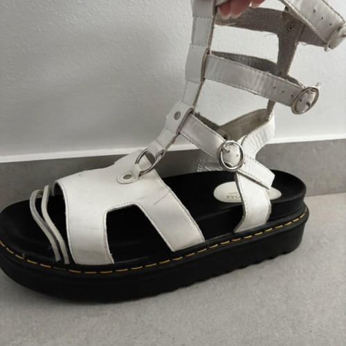 Women's sandals like new, worn minimally, size 41