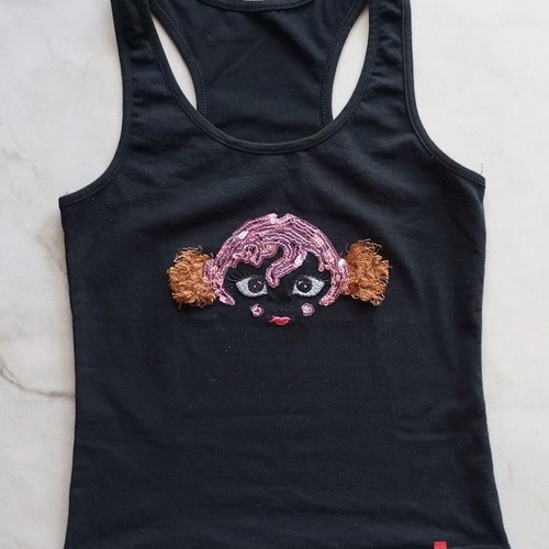 Sleeveless blouse with embroidered sequin girl face, like new, size S