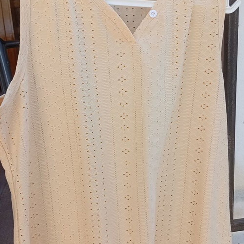 Summer shirt like new, size XXL, yellow