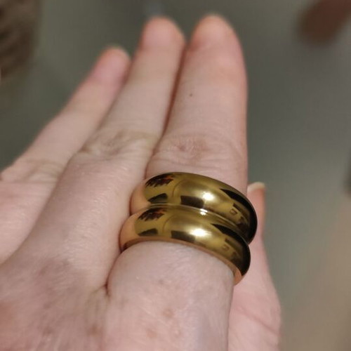 Gold ring stainless steel new, size 9