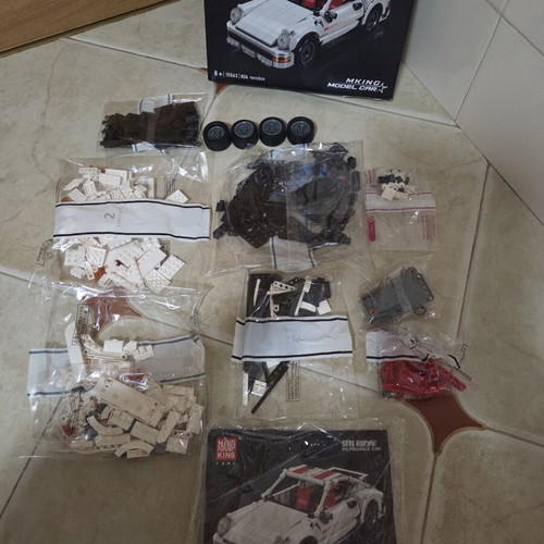 Mould King 911 Pull-Back Car Model Building Kit new
