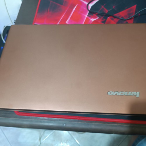 Lenovo IdeaPad U260 laptop used, Core i3, 4GB RAM, 120GB SSD