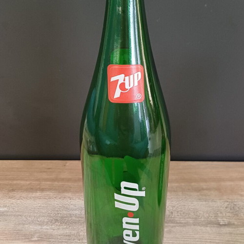 7UP vintage glass soda bottle 1 liter used, Greek labels