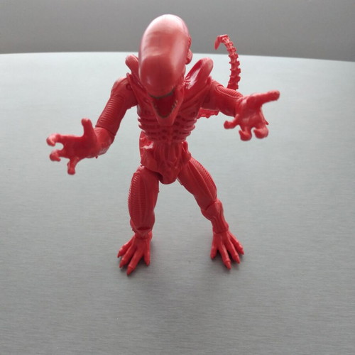 Modern Xenomorph Alien Red action figure used