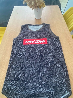 Top Obvious Clothing μέγεθος L σαν καινούργιο
