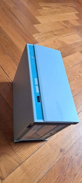 Qnap server TS-230 NAS Tower με 2 WD 2TB (Εντός εγγύησης)