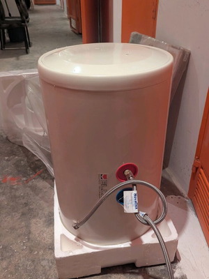Elco electric water heater 80lt new, model EL 80 R