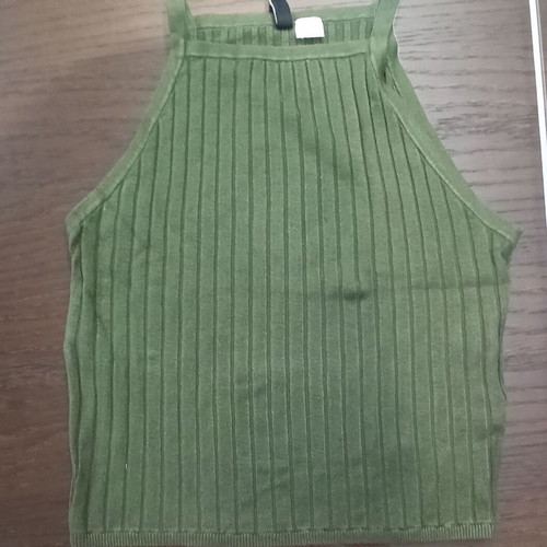 Women’s green H&M tank top used, size S